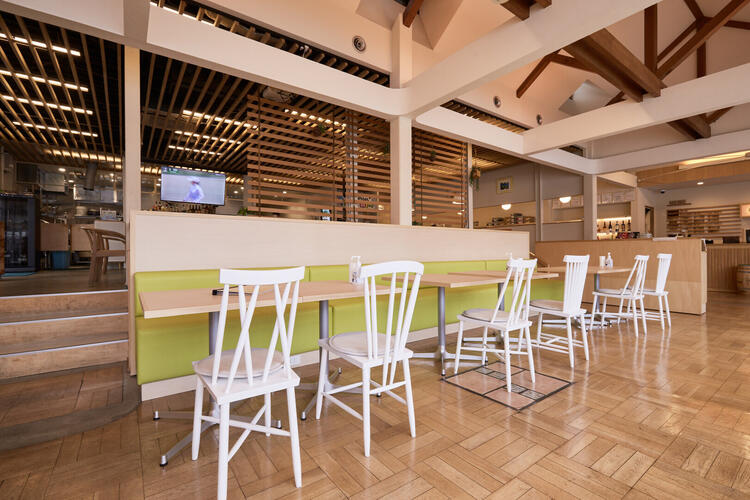 車・バイク通勤OKです◎