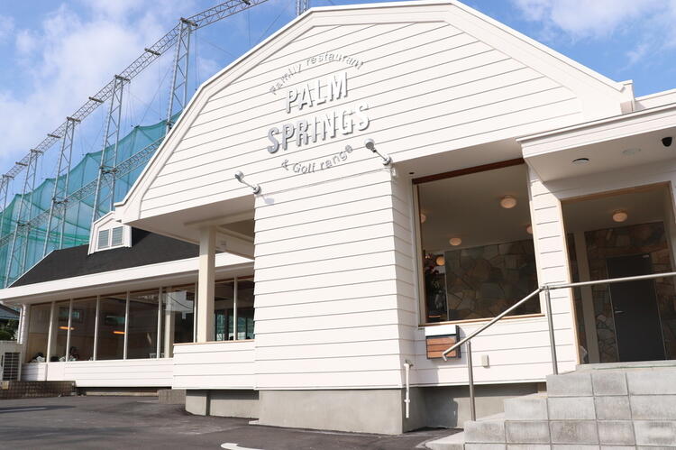 シフト前後でゴルフ練習無料◎