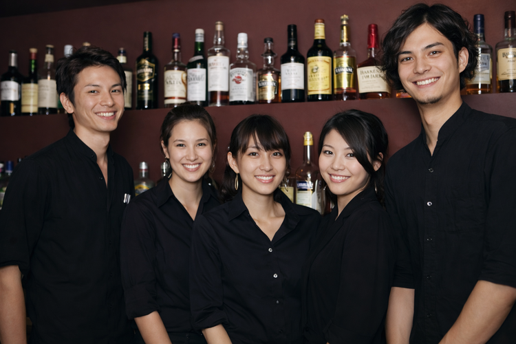 月給30～50万円以上でお迎えします！