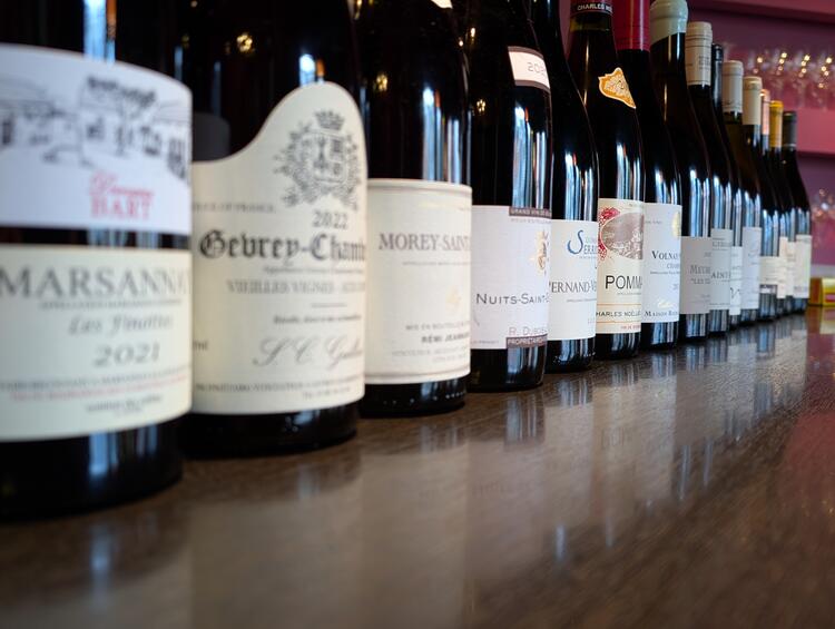 グラスワインの提供を常時100種以上