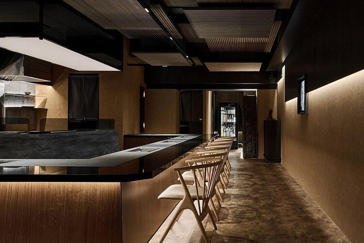 贅を尽くした10席のジャパニーズモダン