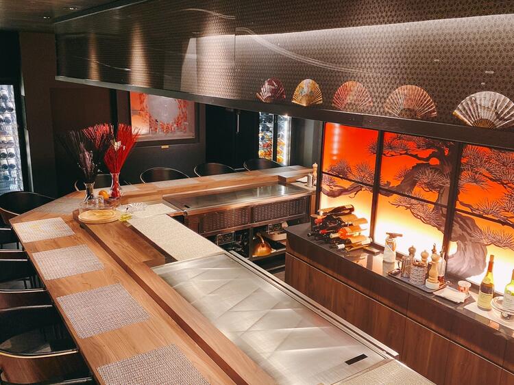 ここから寿司店へ改装予定です