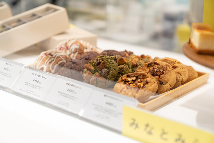 こだわりの焼き菓子を作っています！