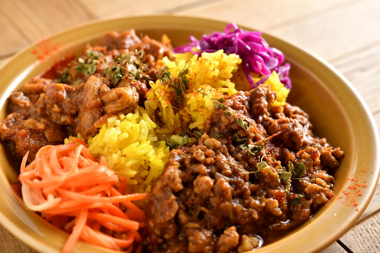 12種以上のスパイスで作るカレーも人気。