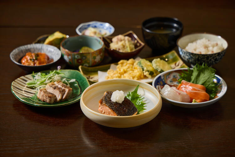 四季の味おかず家の詳細画像4