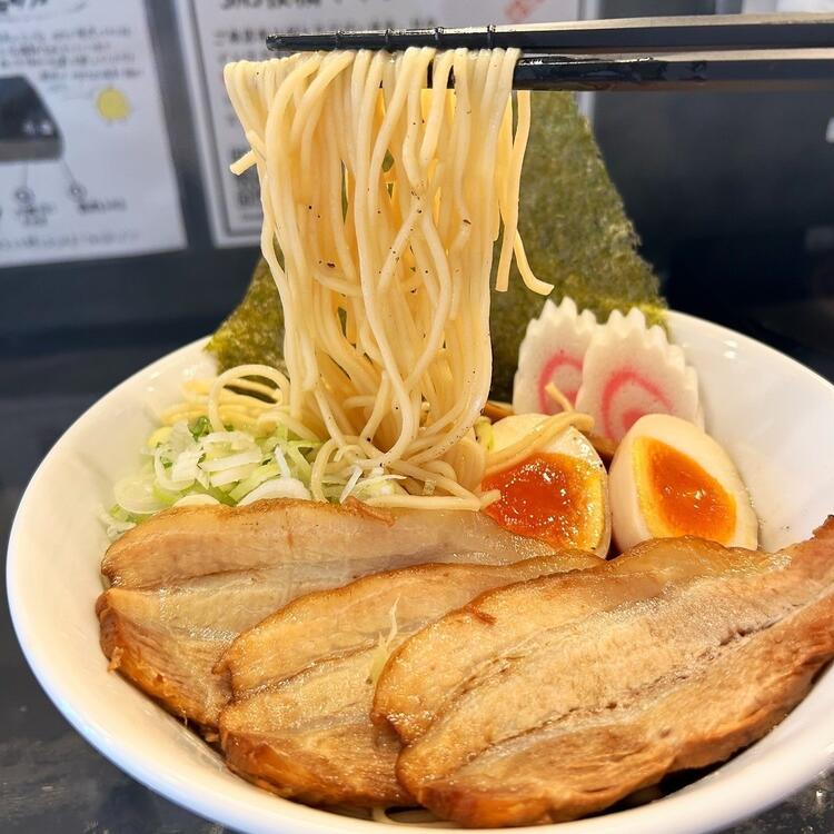 素材の旨味が凝縮された、至高の一杯。