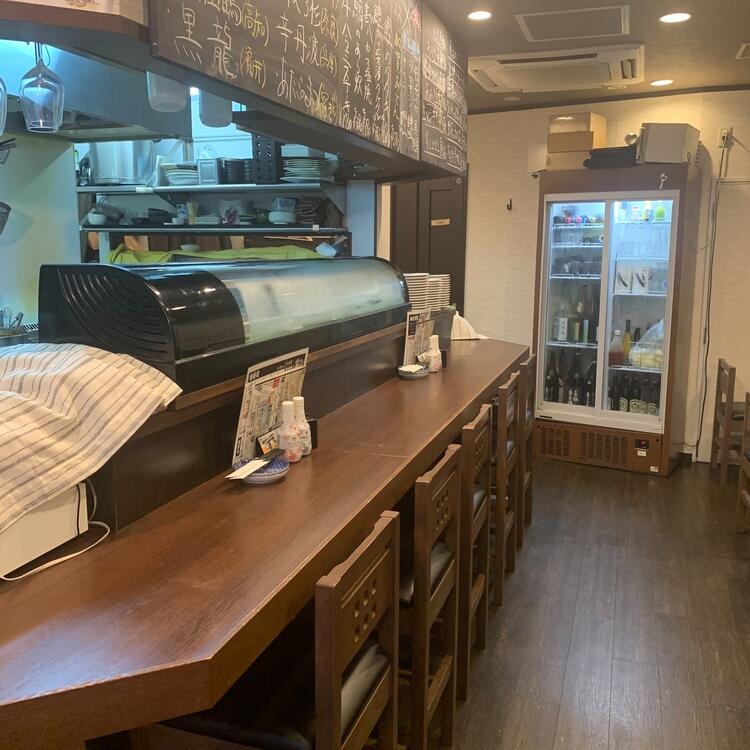 全24席のこぢんまりとしたお店です♪