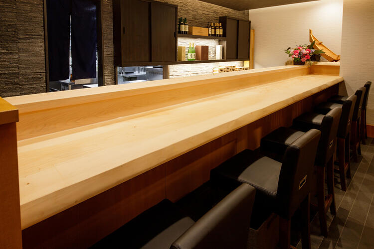 店内は落ち着いた和の雰囲気♪