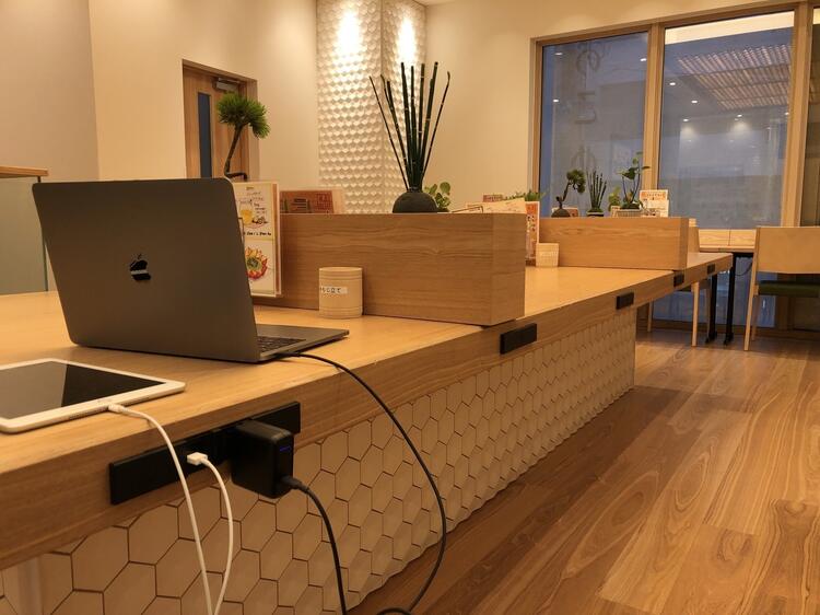 スタッフの個性が光る職場です☆