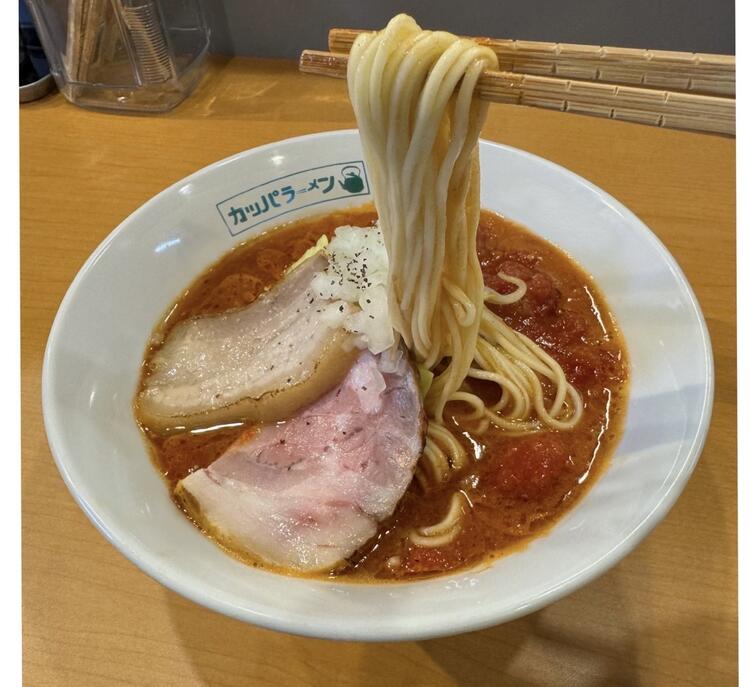 人気NO．1のトマトラーメン