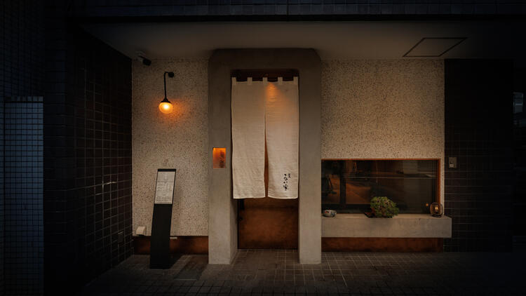 落ち着いた雰囲気の外観