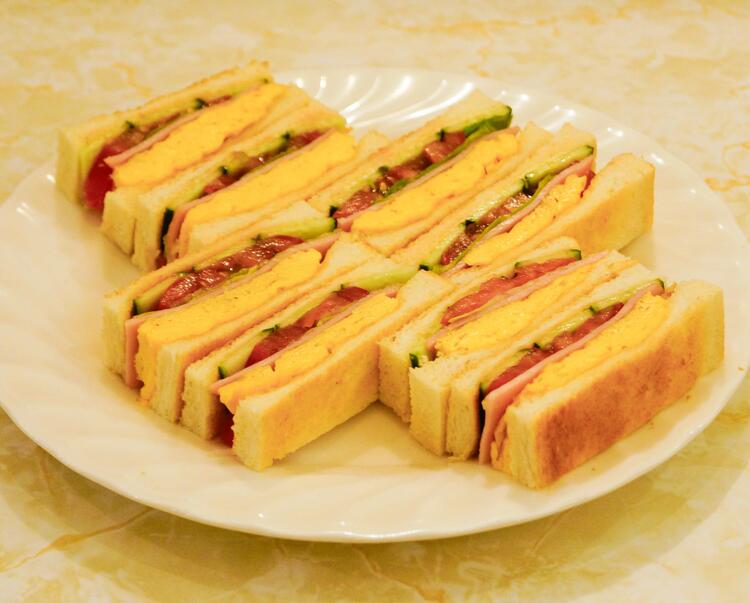 半月ごとのシフトで予定を立てやすい◎