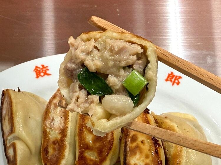 餃子は【日本一肉肉しい！】