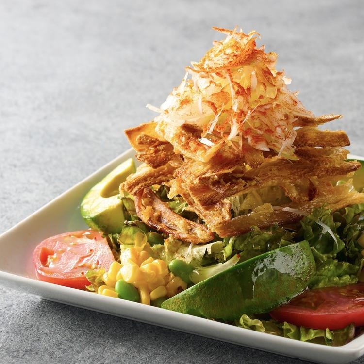 カリカリゴボーとアボカドのサラダ