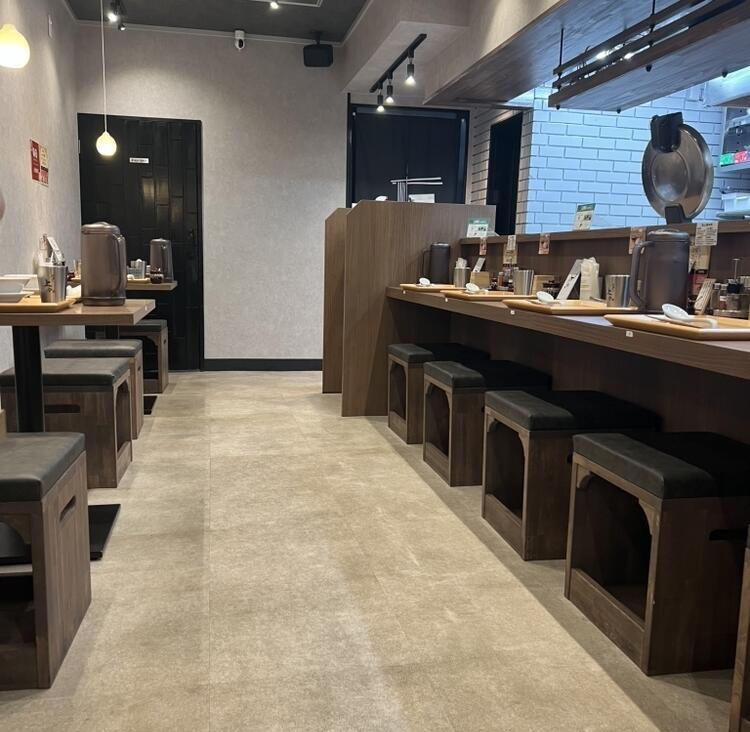 スタッフの個性が光る職場です☆