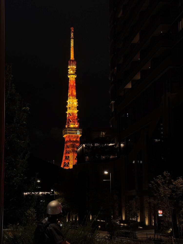 東京タワーのすぐそば