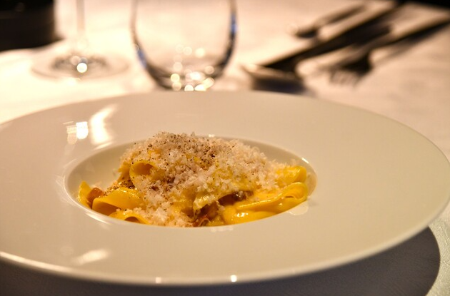 店舗マネジメントなど幅広い業務に挑戦☆