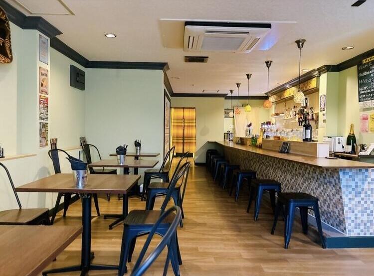 オープニングスタッフ募集中！