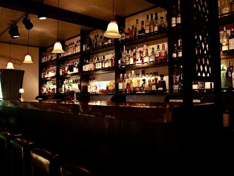 一枚板のカウンター