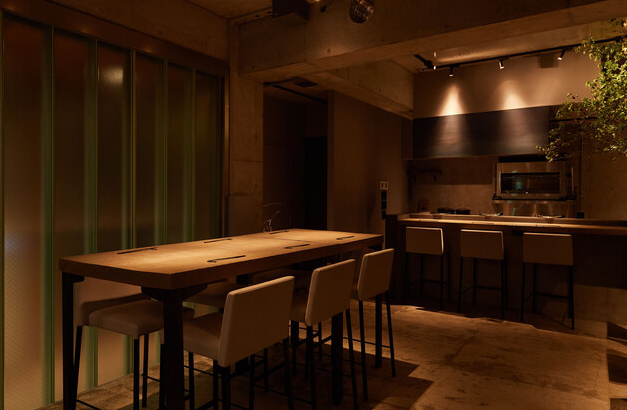 会話が弾むオープンキッチンでおもてなし