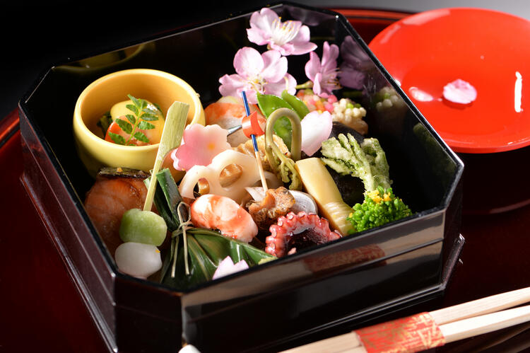 “季節”を感じる日本料理をご提供