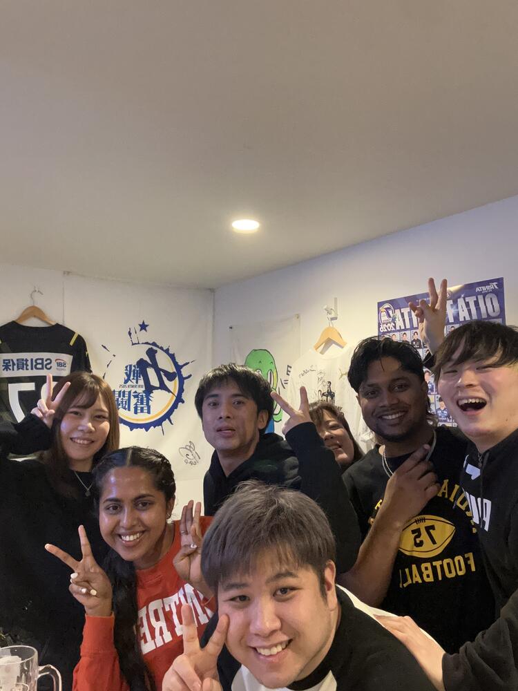 みんなで定期的に飲み会♪（自由参加）