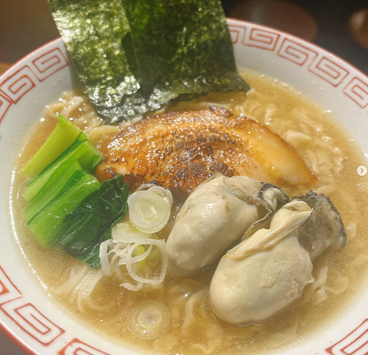 こだわりの手揉み自家製麺を学べる環境！