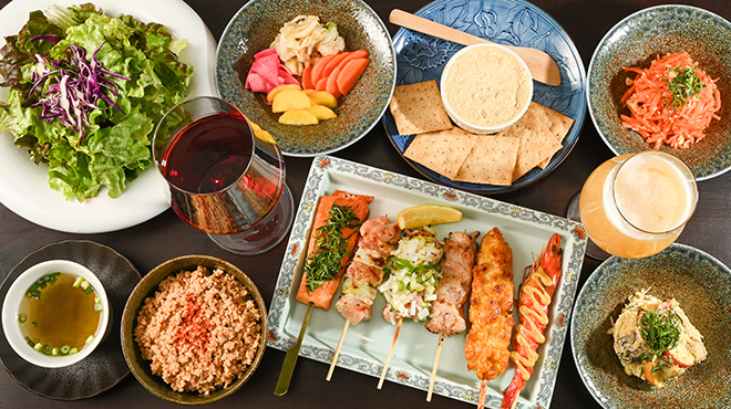 日本ワイン＆クラフトビールと串焼ビストロ