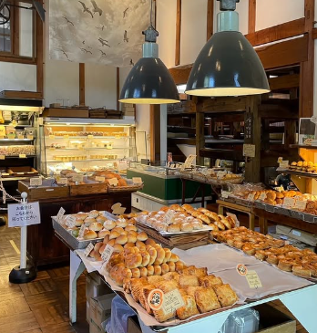 築100年の土蔵の蔵内にあるベーカリー★