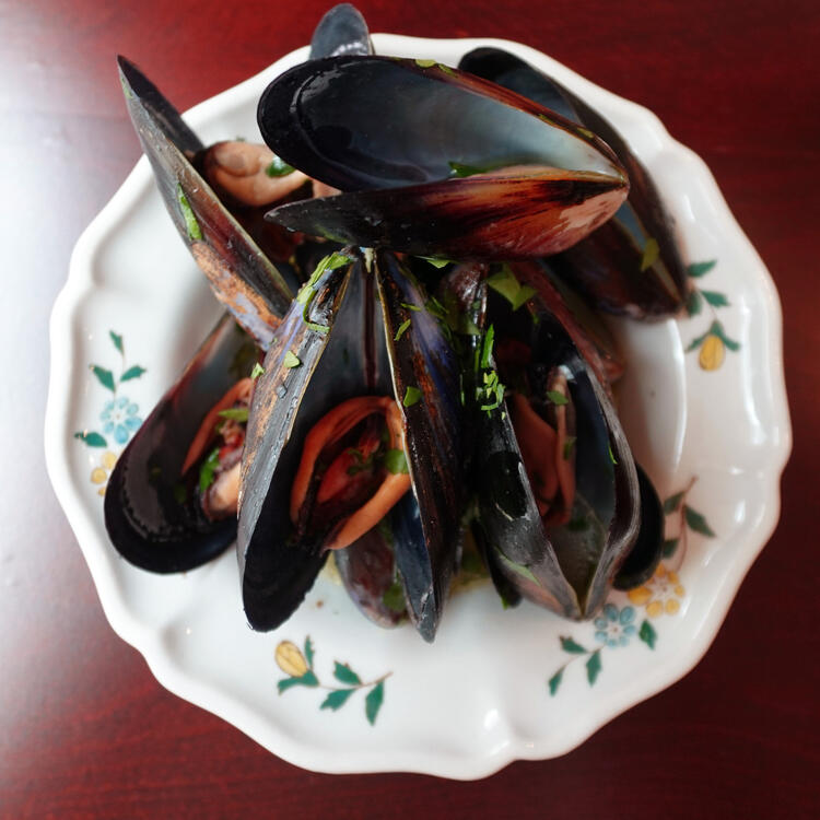 毎日新鮮な食材を仕入れています。