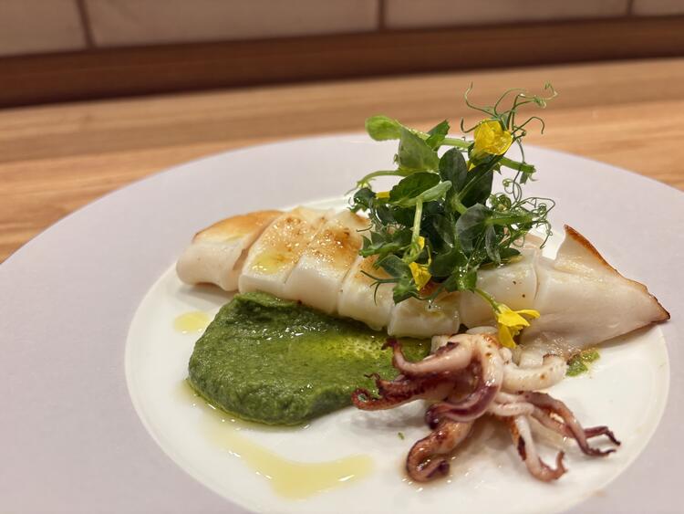 ヤリイカのソテー 菜の花アンチョビソース