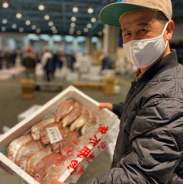 仲卸直営だから鮮度抜群！朝どれ鮮魚を堪能
