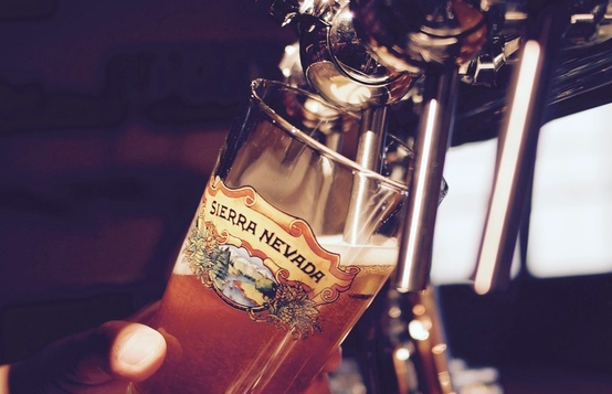 世界各国のクラフトビールをラインナップ◎