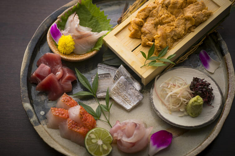 月10日・年間休日126日の好待遇◎