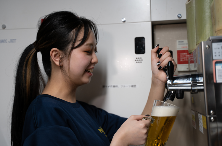 月10日・年間休日126日の好待遇◎