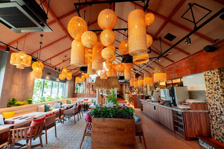 メディアで話題のお店で働こう♪