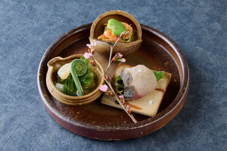 手間暇かけた和食も提供しています