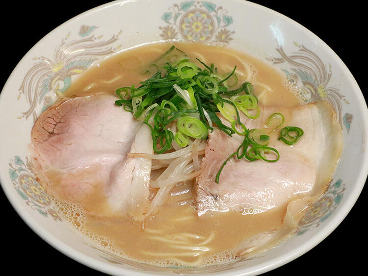 京都の老舗大黒ラーメンの味を神戸で