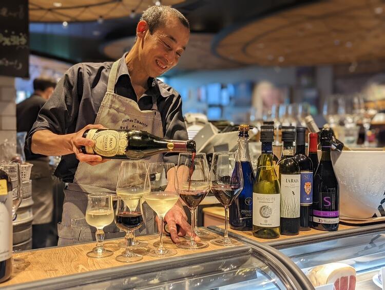 20〜30代スタッフが活躍しています◎