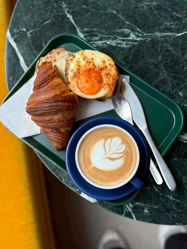 BULB　焼物店の詳細画像2