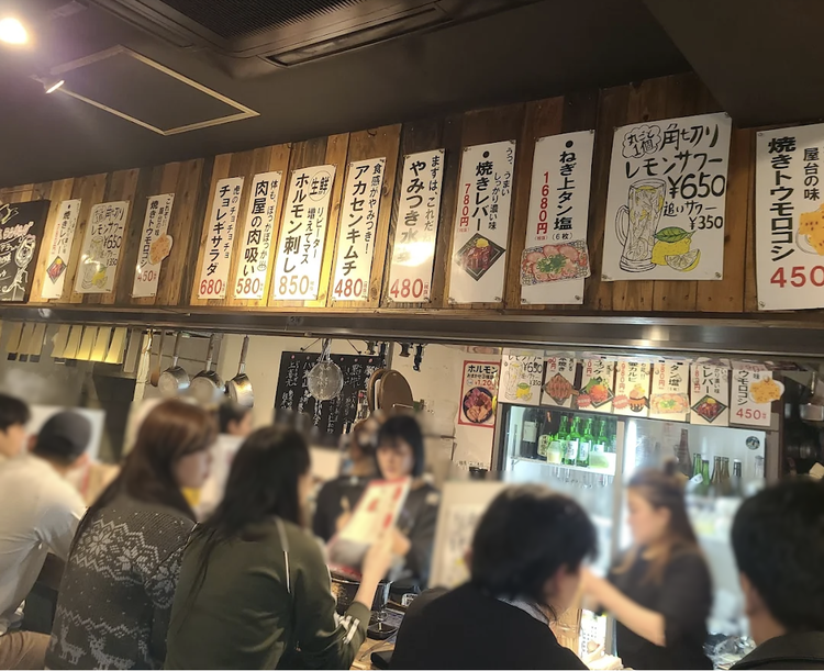 20〜40代活躍中！女性スタッフ多数◎