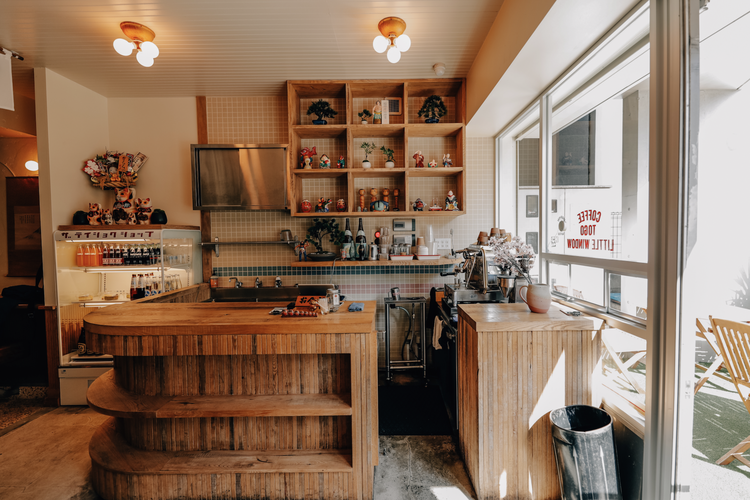 オシャレなインテリアに囲まれて働けます