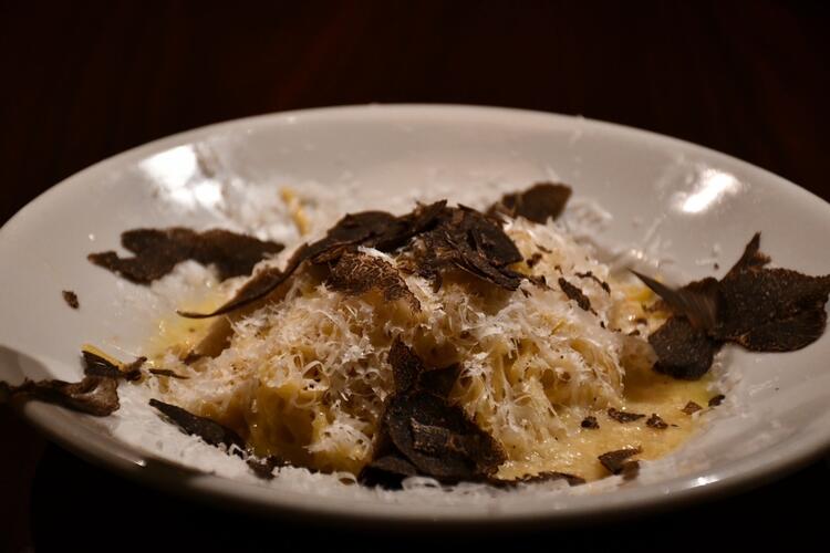 月8日休み＋年2回大型連休あり♪