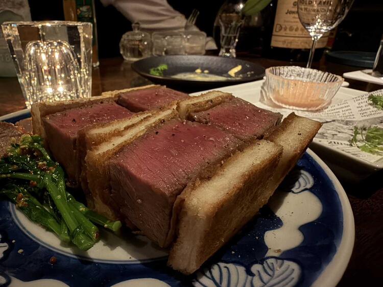 お酒に合うメニューを取り揃えています