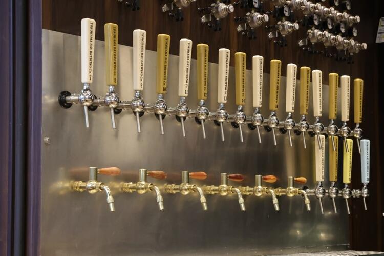 自社ビール、ゲストビール合計で26TAP