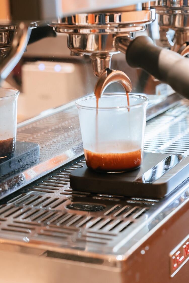 世界中の焙煎所と連携！最高の一杯を追求