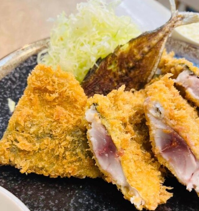 髪型・髪色自由◎ピアス・ネイルOK◎
