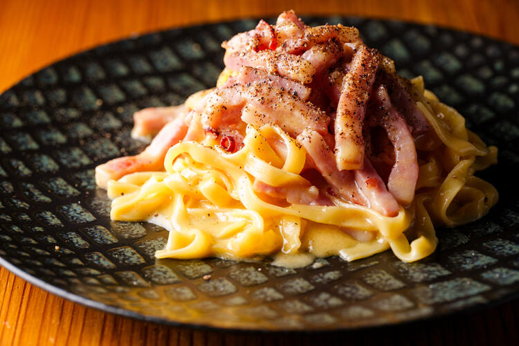 もちもち食感の生パスタも好評！