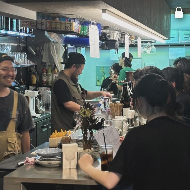 夢を追うスタッフの独立支援も！