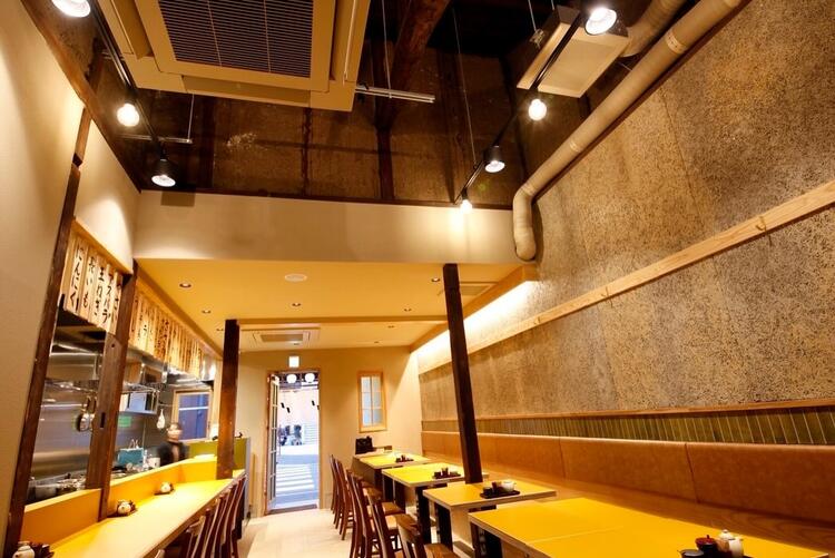 オシャレな雰囲気の店内
